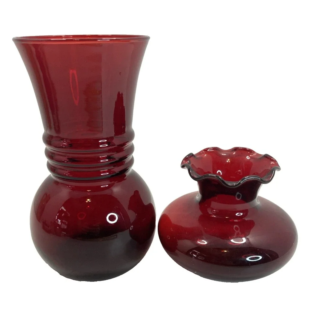 Set‎ Of 2 Vtg Anchor Hocking Royal Ruby Red Glass Vases W/Ruffled Crimped Rim